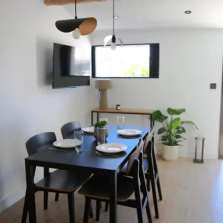 Apartament 3p Avec Terrasse Dans La Vieille